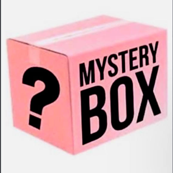 Over 15 Woman’s Scrub Tops + Pants (Jannuu, Koi) (Lulu,Greys,etc) - Picture 1 of 5